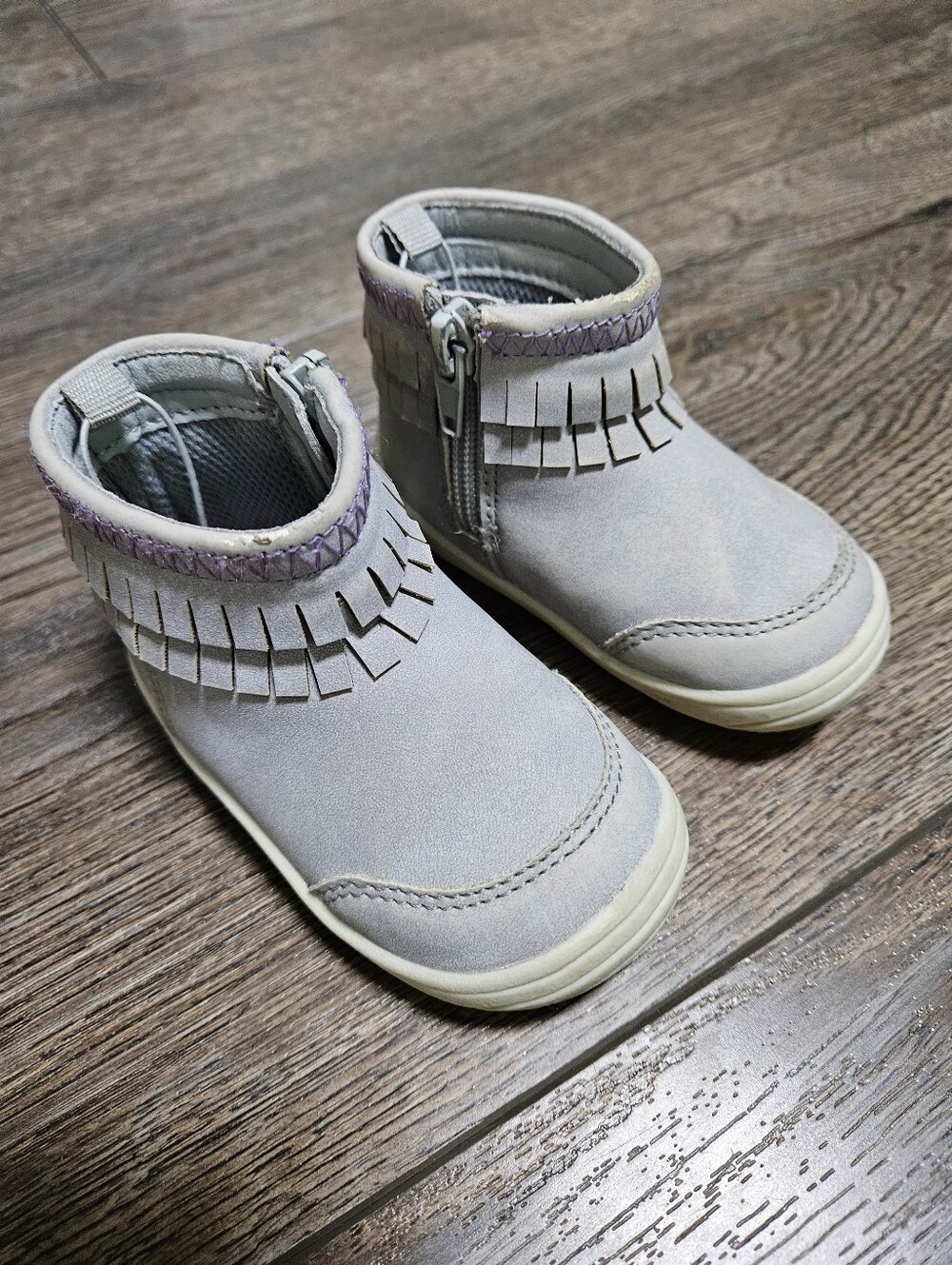 Stride Rite Bianca Fringe Ankle Boots in Light Gray, Lilac Trim, 4M